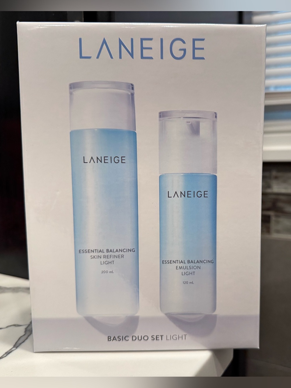 Laneige Essential Balancing Basic Duo Set Light – 5-Piece Skincare Gift Set